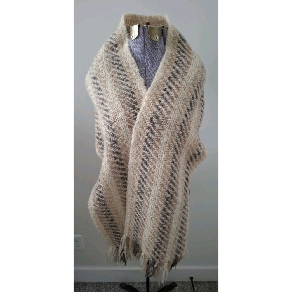 Helena Ruuth Ireland Handmade Mohair Blend Fringed Scarf Neutral 11 X 66" VGC